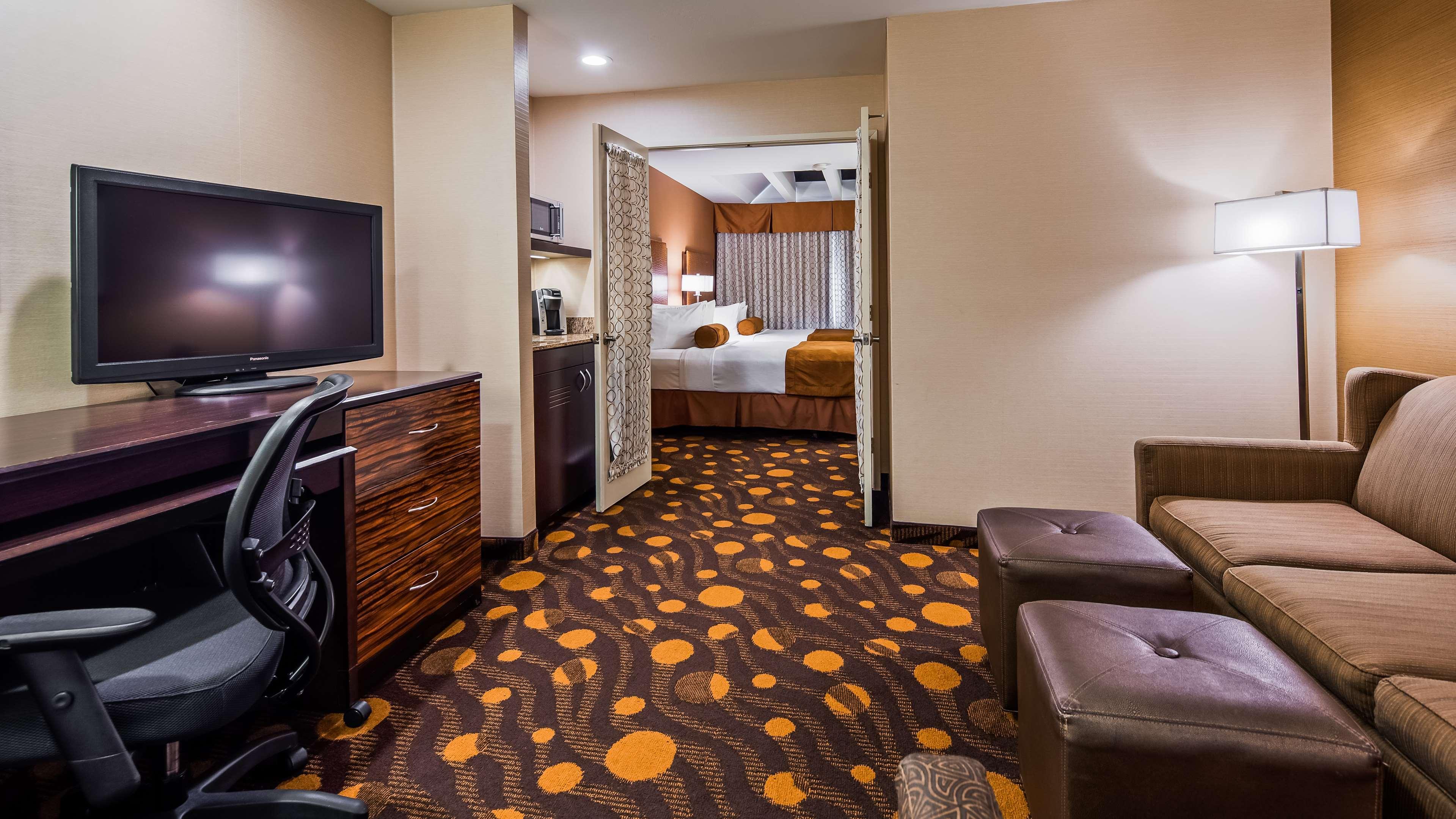 Best Western Plus Suites Hotel Coronado Island Eksteriør billede
