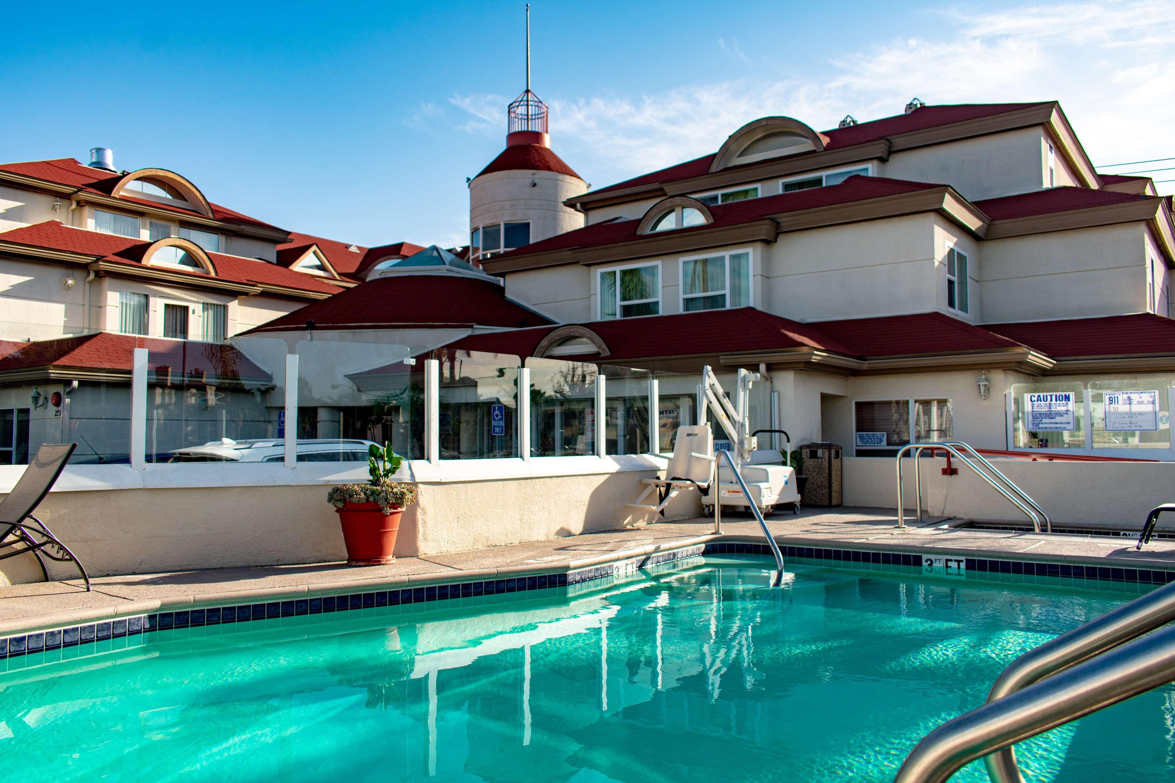 Best Western Plus Suites Hotel Coronado Island Eksteriør billede