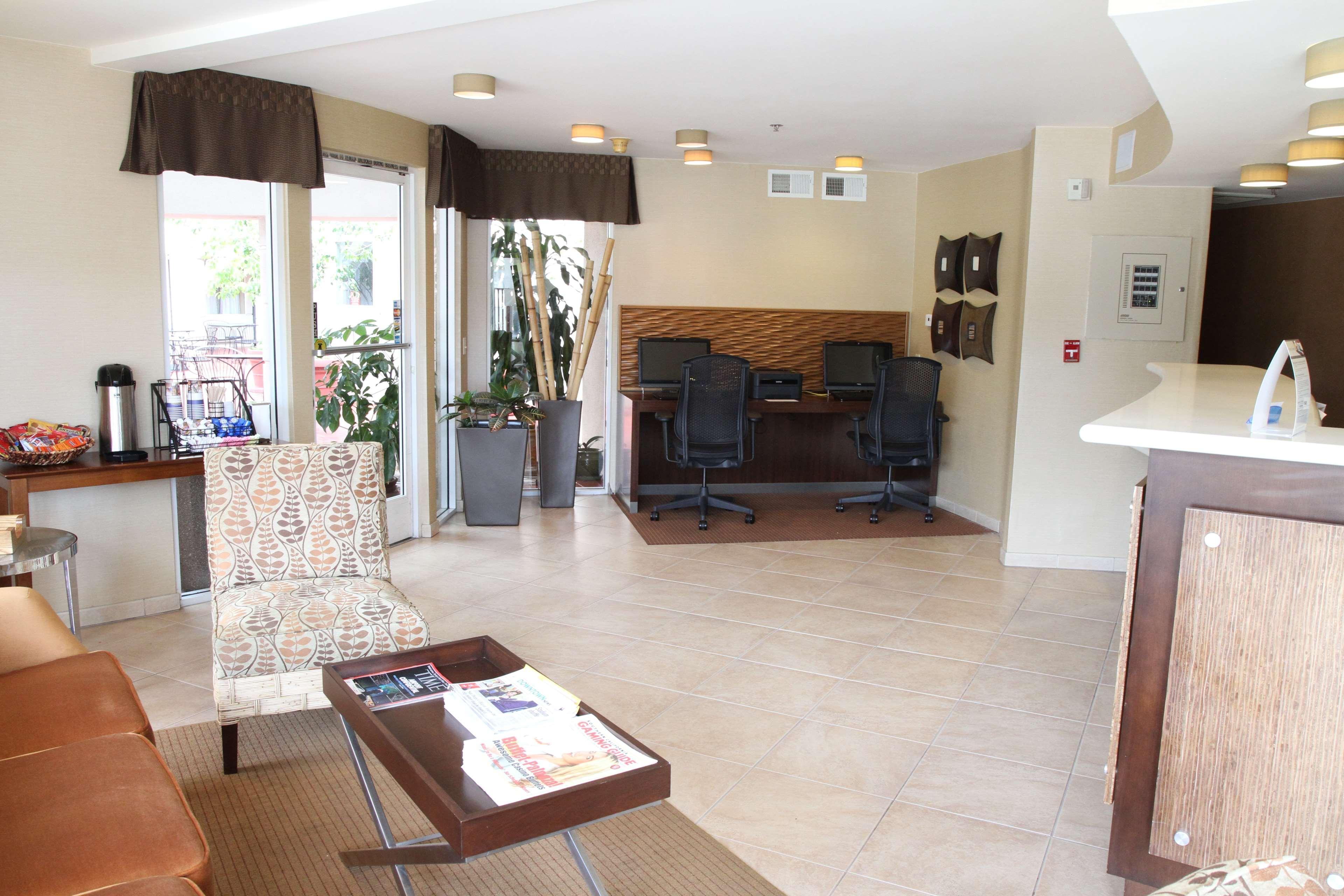 Best Western Plus Suites Hotel Coronado Island Eksteriør billede