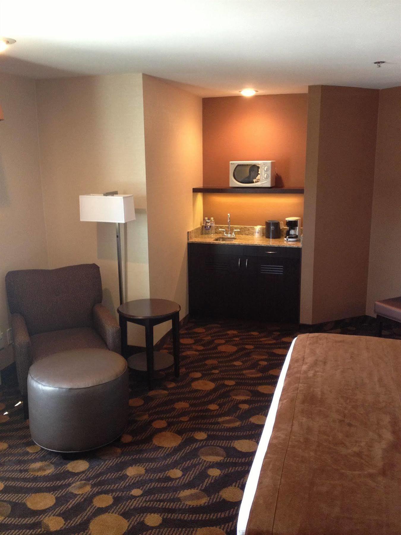 Best Western Plus Suites Hotel Coronado Island Eksteriør billede